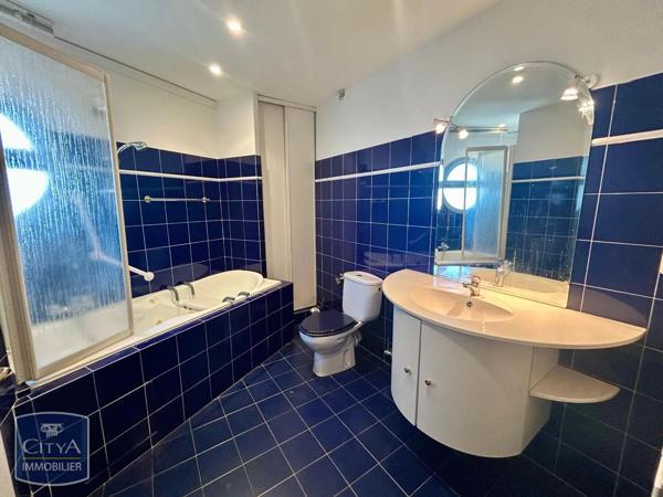 Appartement à louer 2 pièces 71.56m² Cagnes-sur-Mer (06800)