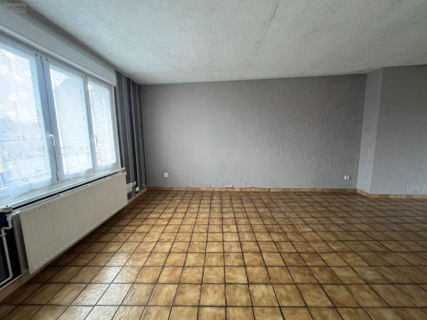Maison de ville à vendre à Coudekerque-Branche dans le Nord (59210), ref : L406