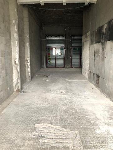 Location local commercial Nanterre - 90 m² - 3 500 € par mois