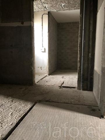 Location local commercial Nanterre - 90 m² - 3 500 € par mois