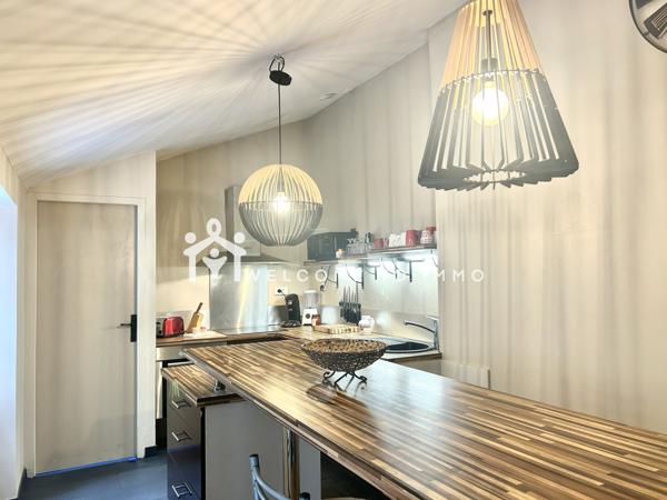 Bel appartement T3 de 81m² dans le centre historique de la Rochelle La Rochelle (17000)