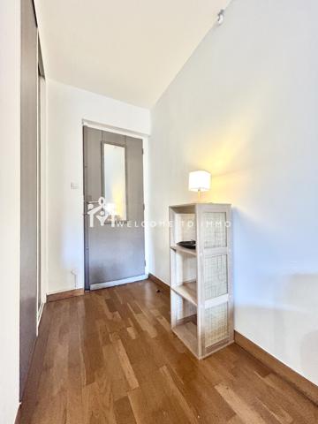 Bel appartement T3 de 81m² dans le centre historique de la Rochelle La Rochelle (17000)