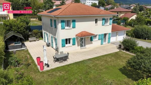 Maison lumineuse 6 pièces - 170m2 - Collonges 01550 - 679'000