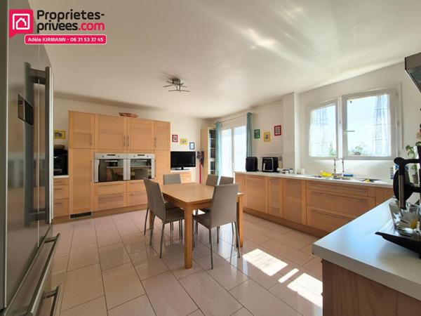 Maison lumineuse 6 pièces - 170m2 - Collonges 01550 - 679'000