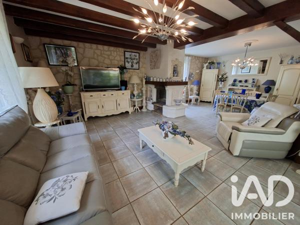 Maison à vendre 9 pièces 214 m² Vouneuil-sous-Biard