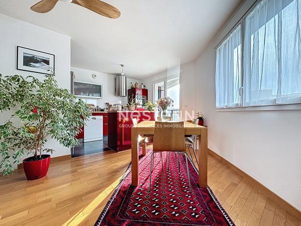 ISSY LES MOULINEAUX - A vendre Appartement 4 pièces en étage élevé avec vue dégagée et balcons