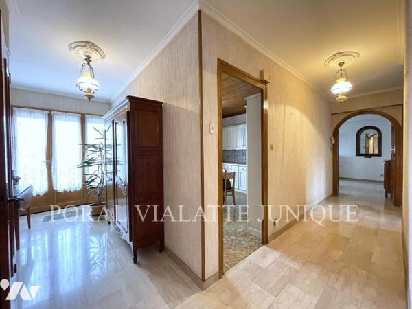 Maison T5 sur sous-sol