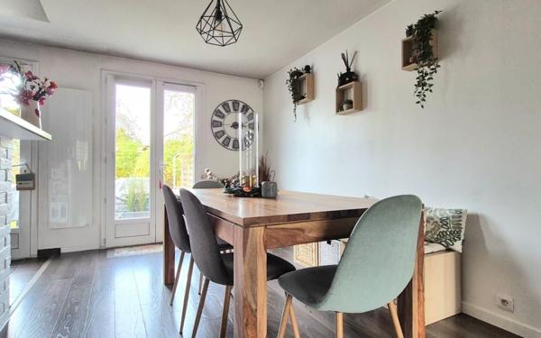 Maison à vendre    5 pièces • 87 m2 Yerres