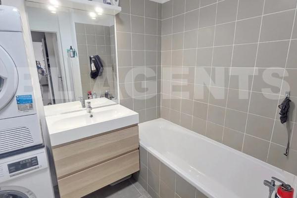 À VENDRE – Bel appartement T3 avec terrasse – Résidence sécurisée avec 1 place de parking – La Fourr