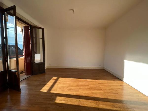 Appartement à louer à Chambéry (73000)