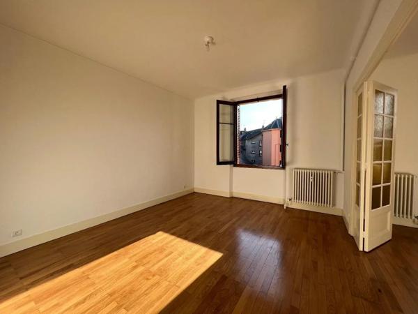 Appartement à louer à Chambéry (73000)