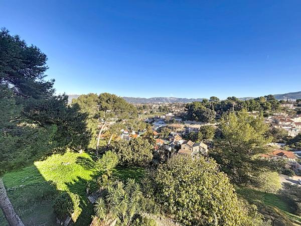 Appartement Marseille 4 pièce(s) 71.48 m2