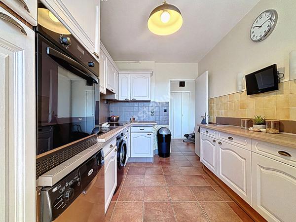 Appartement Marseille 4 pièce(s) 71.48 m2