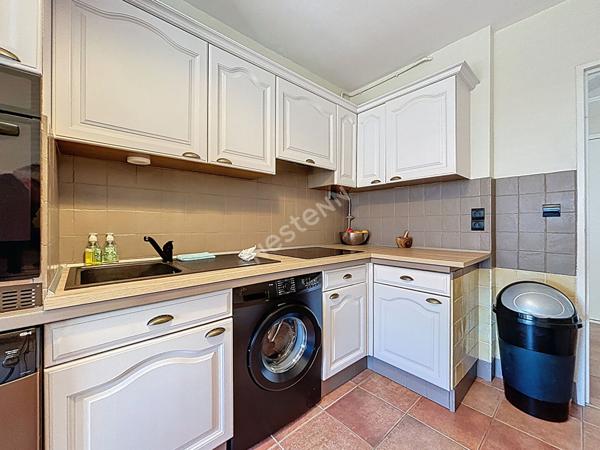 Appartement Marseille 4 pièce(s) 71.48 m2