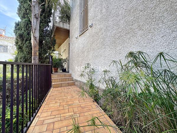 Maison d'architecte à Perpignan 10 pièces 245.34 m2, garage secteur La Lunette.