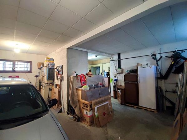 GRANDE MAISON FAMILIALE - ROMAINVILLE CENTRE CARNOT