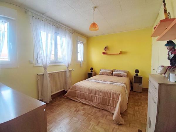 GRANDE MAISON FAMILIALE - ROMAINVILLE CENTRE CARNOT