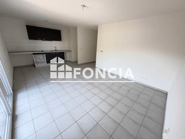 Location Appartement 3 pièces 64.62 m² - 9 PETIT CHEMIN DE CAMPARIAN Cenon 33150