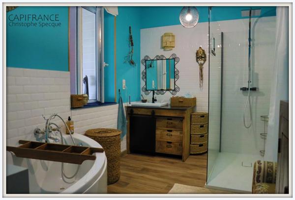 A vendre, Maison rénovée avec gout, terrain et garage CELLES SUR DUROLLE (63)