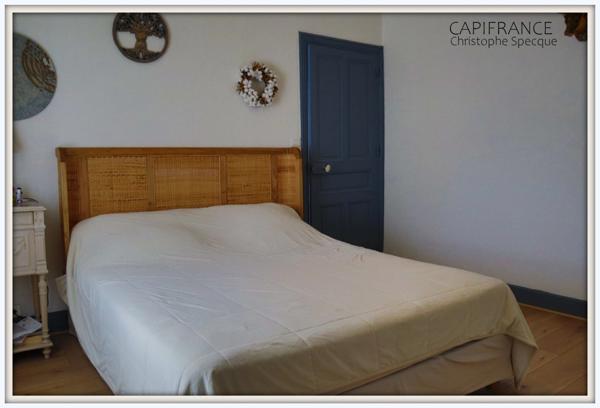 A vendre, Maison rénovée avec gout, terrain et garage CELLES SUR DUROLLE (63)