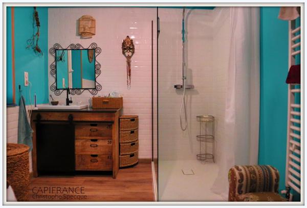 A vendre, Maison rénovée avec gout, terrain et garage CELLES SUR DUROLLE (63)