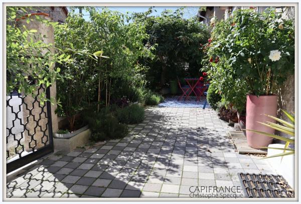 A vendre, Maison rénovée avec gout, terrain et garage CELLES SUR DUROLLE (63)