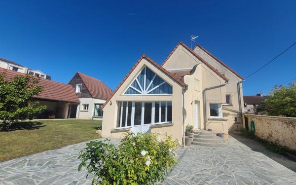 Maison à vendre    6 pièces •  Château-Thierry