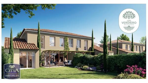 Maison à vendre 5 pièces 101m² Salon-de-Provence (13300)