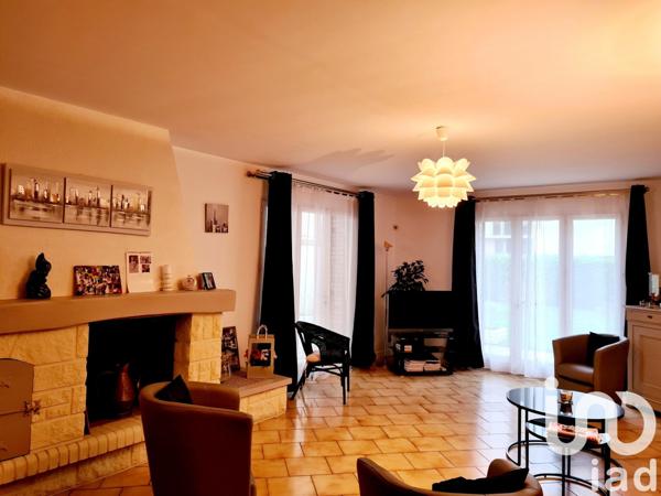 Maison de ville 7 pièces de 187 m² à Sens (89100)