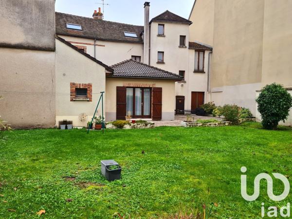 Maison de ville 7 pièces de 187 m² à Sens (89100)