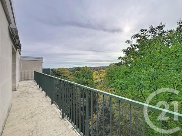 Appartement F5 à vendre  5 pièces - 106,98 m2 VILLE D AVRAY - 92