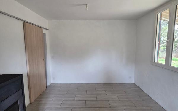 Maison à vendre    2 pièces • 32 m2 Aups