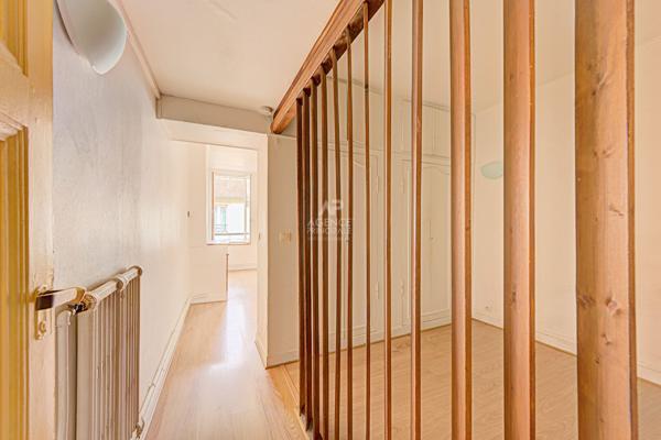 Appartement Saint Germain En Laye 2 pièces 33.37 m2 240 000 € **  - Référence  18574