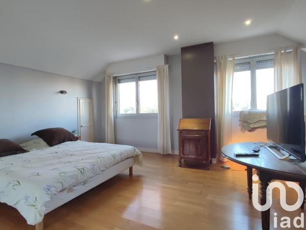 Maison de ville 6 pièces de 200 m² à Fleury-les-Aubrais (45400)