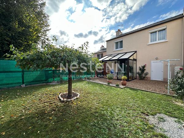 Maison très bien entretenue offrant 4 chambres !