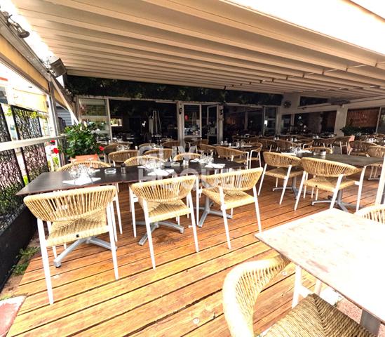 FONDS DE COMMERCE RESTAURANT 200m2 LICENCE 4 SAINT CYPRIEN PORT