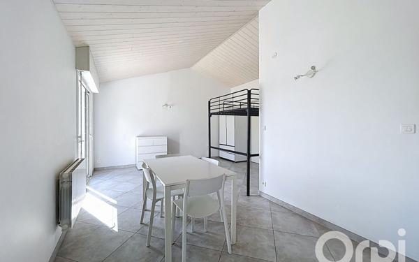 Maison à vendre    5 pièces • 187 m2 Bois-de-Céné