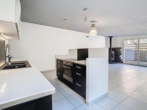 Maison entièrement rénovée - Quartier GARE CHOLET