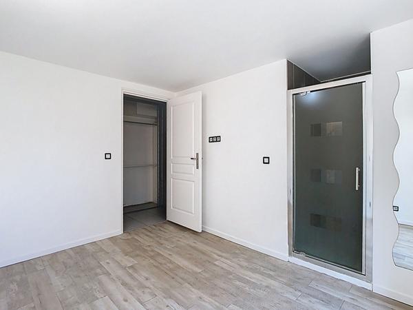 Maison entièrement rénovée - Quartier GARE CHOLET