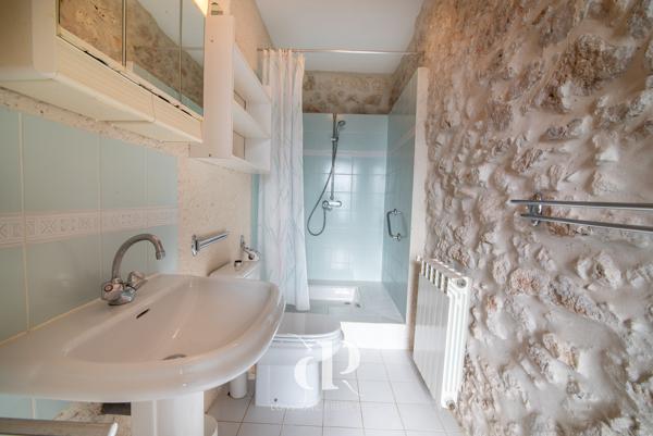 Mauvezin (32120) Un domaine intemporel en pierre blanche avec des vues panoramiques