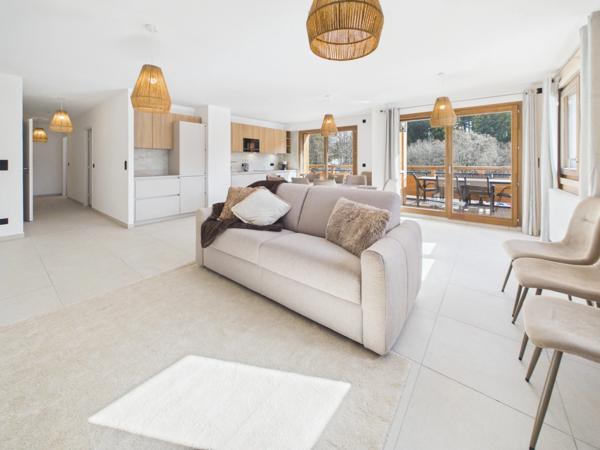 Haute Savoie (74), à vendre SAMOENS - Domaine skiable Grand Massif - Appartement T5 duplex