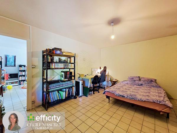 Maison
         8 pièces
        - 195 m² 250 000 € *
