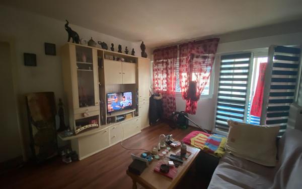 Appartement à vendre    3 pièces •  Joeuf