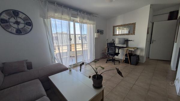 Appartement 2 pièces à vendre Périgny - 17180 / Réf: 280LR