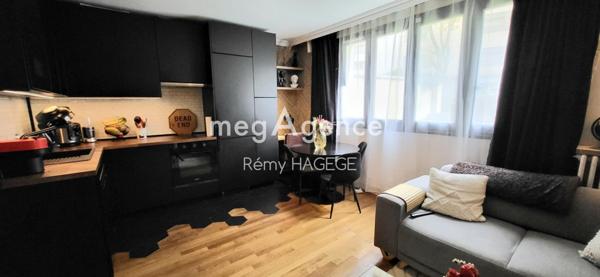 Appartement à COURBEVOIE, 92400 - 2 pièces 38m²