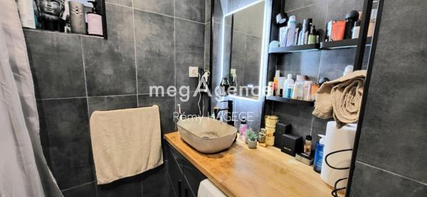 Appartement à COURBEVOIE, 92400 - 2 pièces 38m²