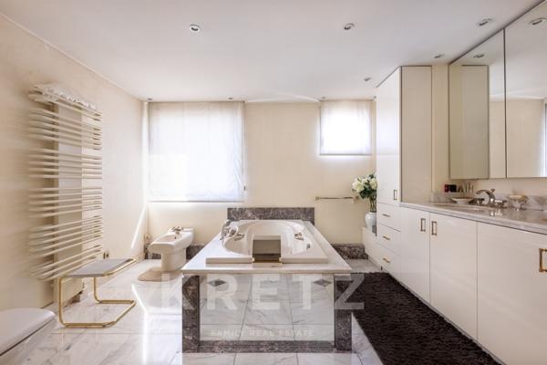 APPARTEMENT DERNIER ETAGE QUAI DU WAULT