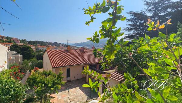Port Vendres - Villa 3 faces avec vue ,terrasses et garages