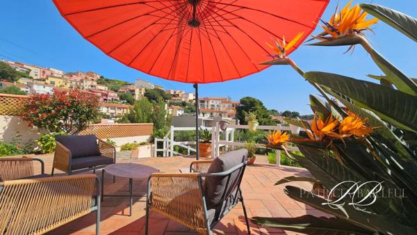 Port Vendres - Villa 3 faces avec vue ,terrasses et garages