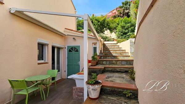 Port Vendres - Villa 3 faces avec vue ,terrasses et garages